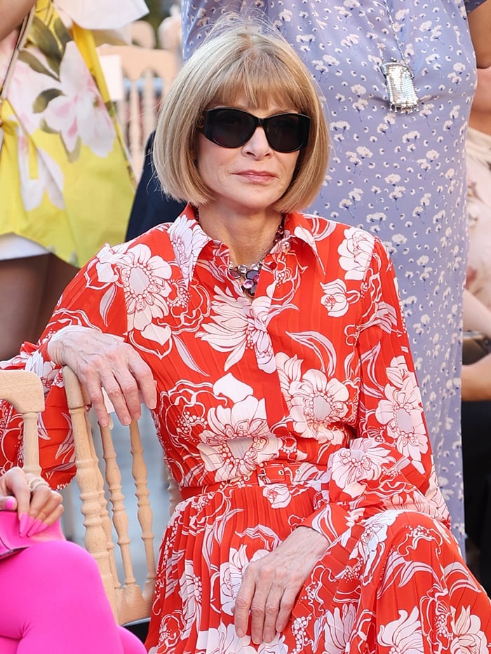 Chin Length Bob With Soft Waves, Close-Up Take — Hairstyles for Women Over 50