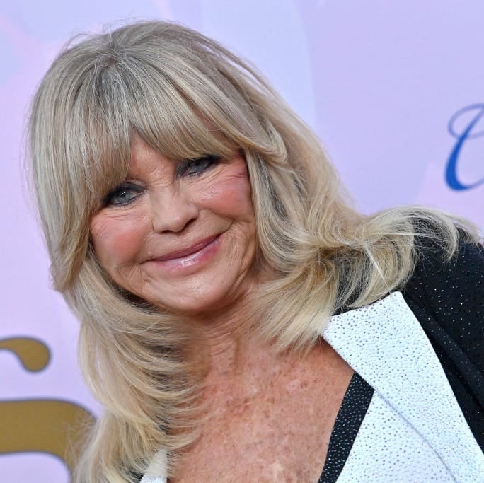 Shoulder Length Shag Curtain Bangs — Hairstyles for Women Over 50