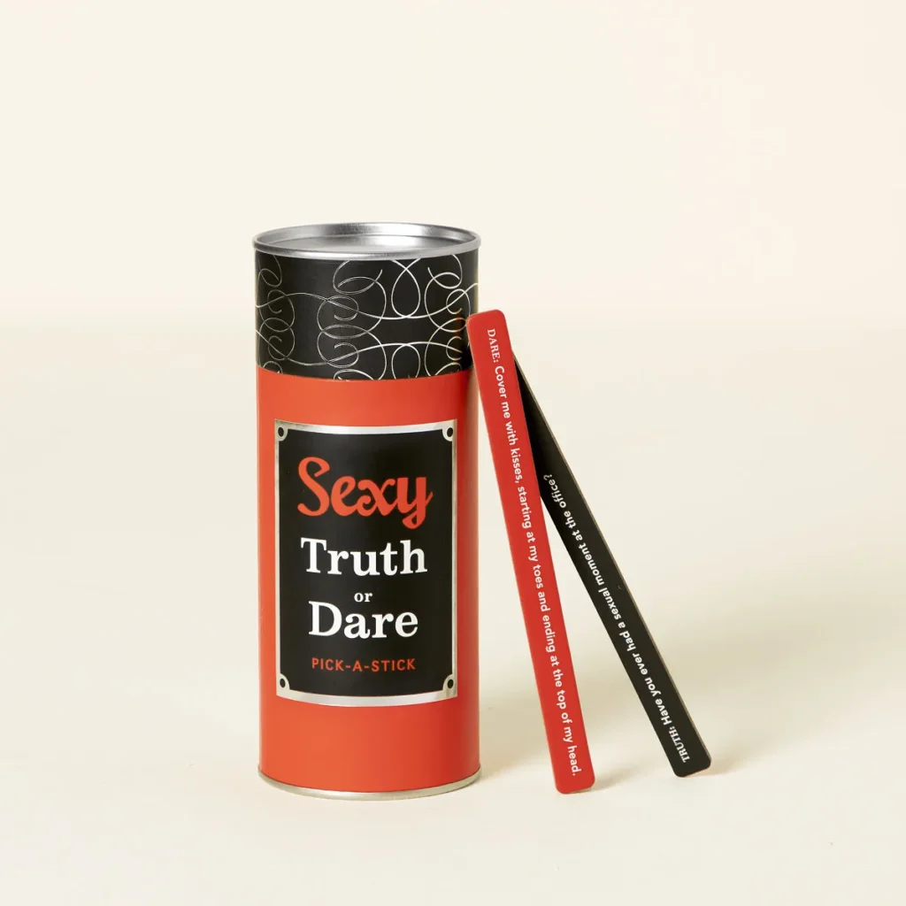 29 Coolest Christmas Gifts for Your Boyfriend That He Won’t Pretend to Love